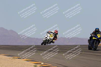 media/Oct-08-2023-CVMA (Sun) [[dbfe88ae3c]]/Race 3 Amateur Supersport Middleweight/